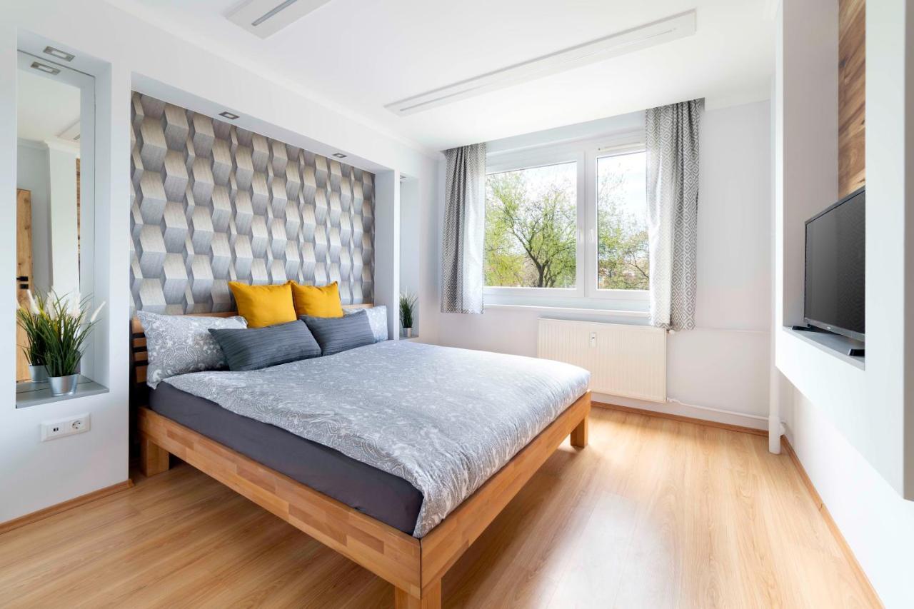 Comfort 66 - Real-Life 3-Room Family Stay With 4 Beds Мишкольц Экстерьер фото