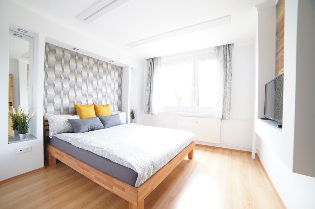 Comfort 66 - Real-Life 3-Room Family Stay With 4 Beds Мишкольц Экстерьер фото